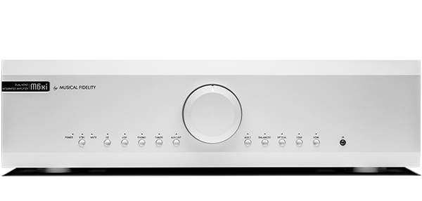 M6xi Rear Panel
